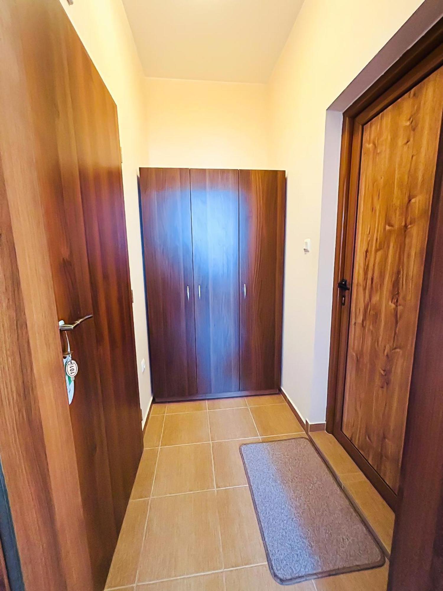 Family Hotel Helios Slantchev Briag Extérieur photo